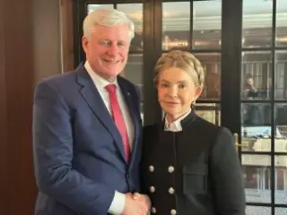 Юлія Тимошенко зустрілася з колишнім Головою МДС Стівеном Гарпером