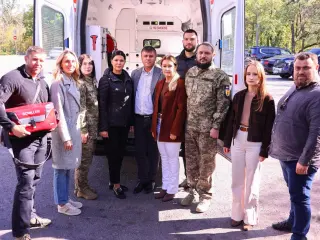 🇺🇦 Юлія Тимошенко і команди "Батьківщини" Кривого Рогу - Ольга Бабенко, Марія Бабенко, Іван Клєвакін, Світлана Дунаєвська з 434-ю благодійною місією привезли партію допомоги військовим 🇺🇦