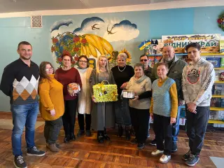 Напередодні Міжнародного жіночого дня триває тепла серія привітань від Криворізької міської організації ВО «Батьківщина», яку очолює Ольга Бабенко.