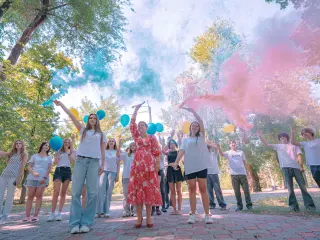 З Днем молоді! Дорогі юнаки та дівчата!