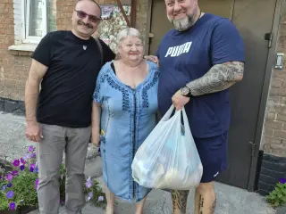 Допомога тим, хто її потребує.