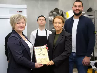 Ольга Бабенко привітала колектив "М’ясна Мануфактура" з Днем працівників харчової промисловості України.