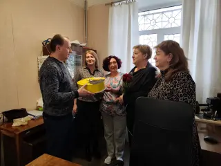 Шановні працівники житлово-комунального господарства та побутового обслуговування населення! Щиро вітаємо вас із професійним святом!