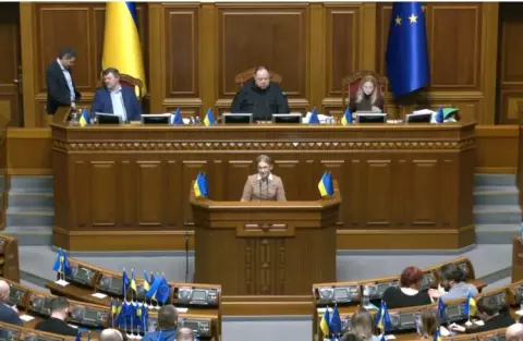 «Батьківщина» завадила намірам влади відібрати в українців право розпоряджатися власним майном